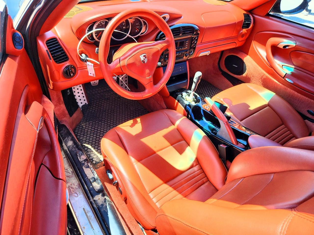 2002 PORSCHE 911