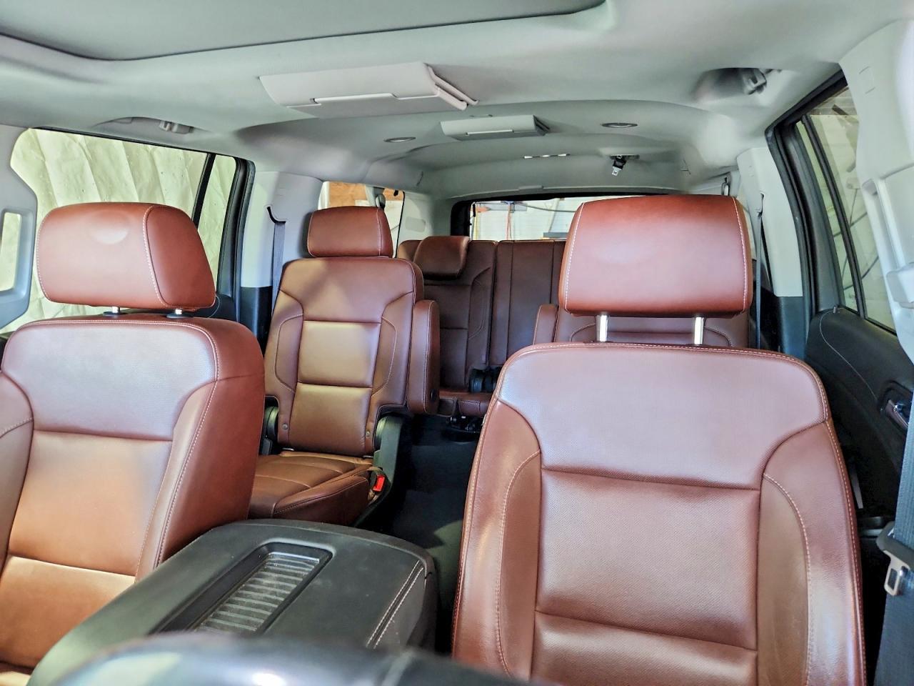 2019 CHEVROLET Suburban