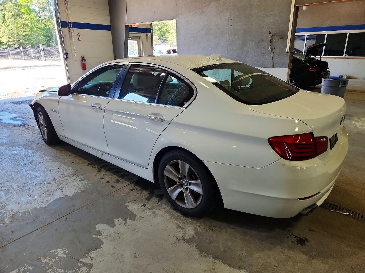 2011 BMW 5 series