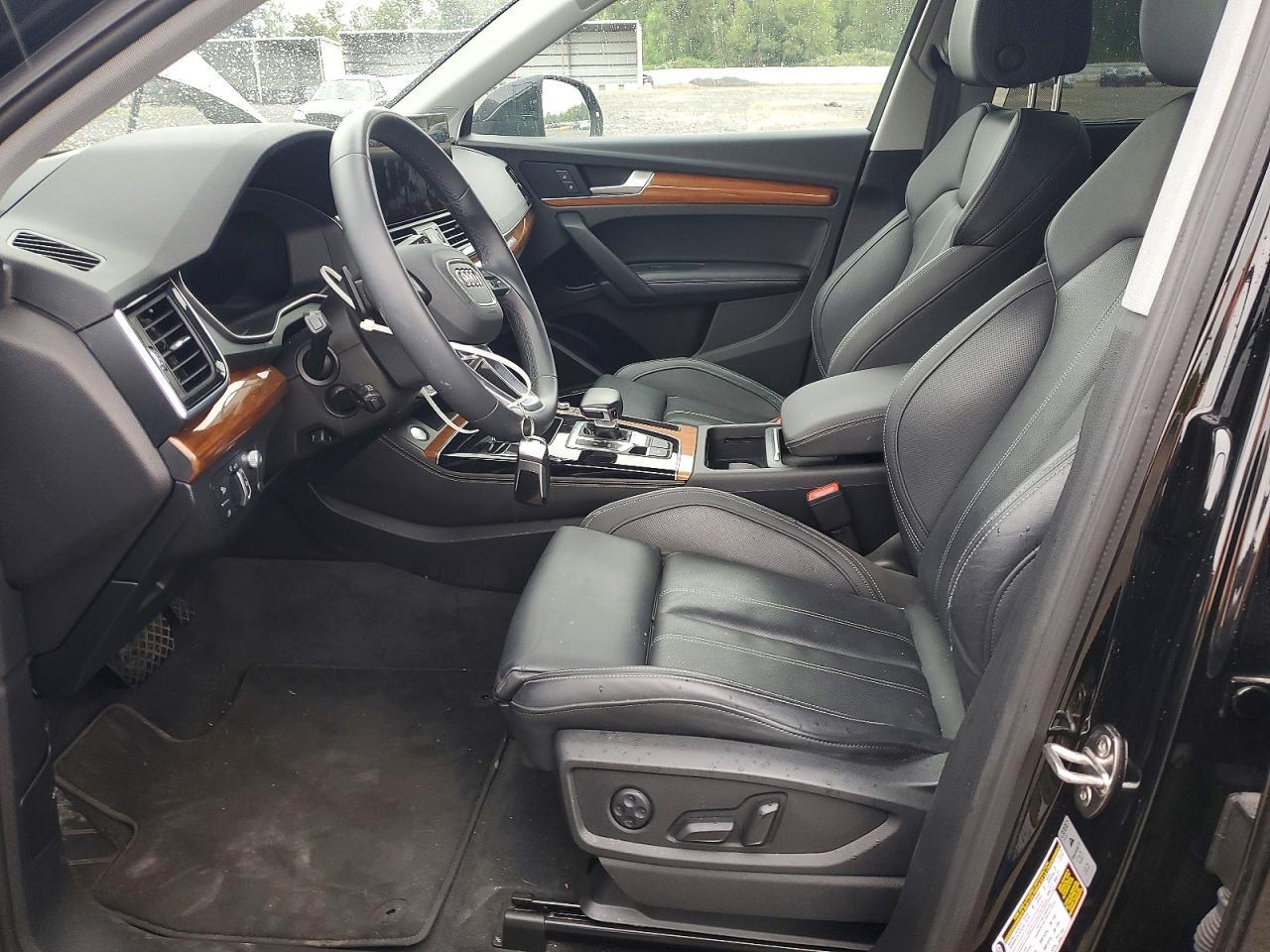 2022 AUDI Q5