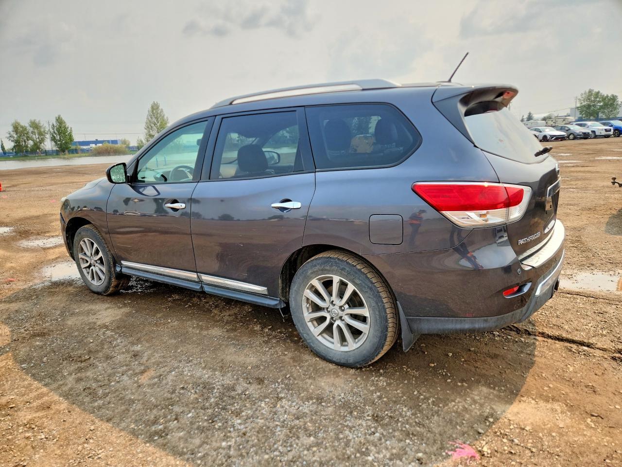 2014 NISSAN PATHFINDER