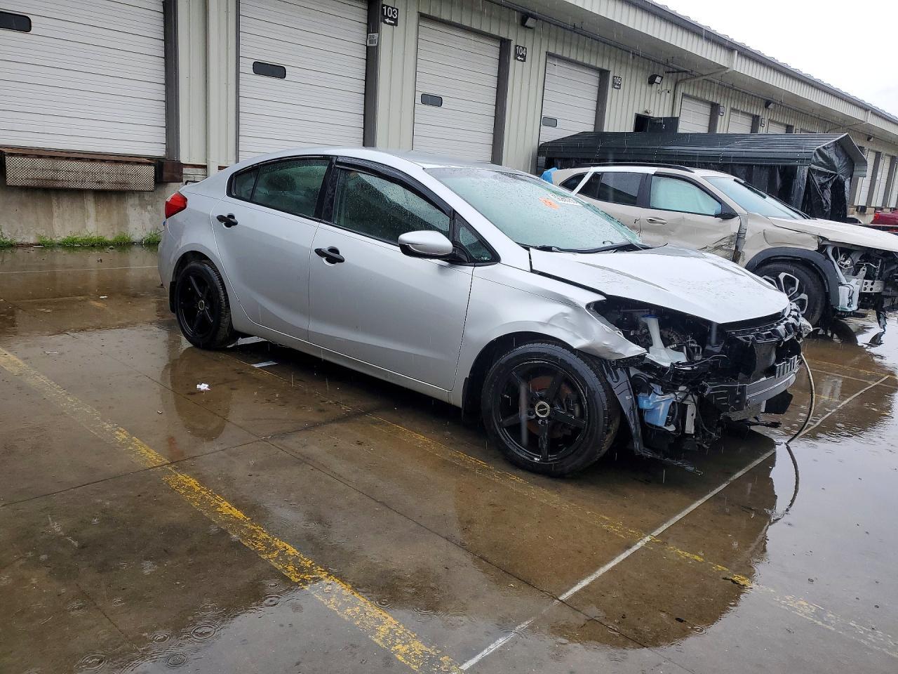 2015 KIA FORTE