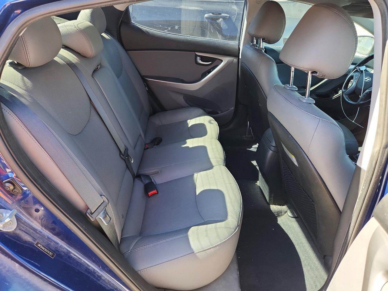 2016 HYUNDAI ELANTRA