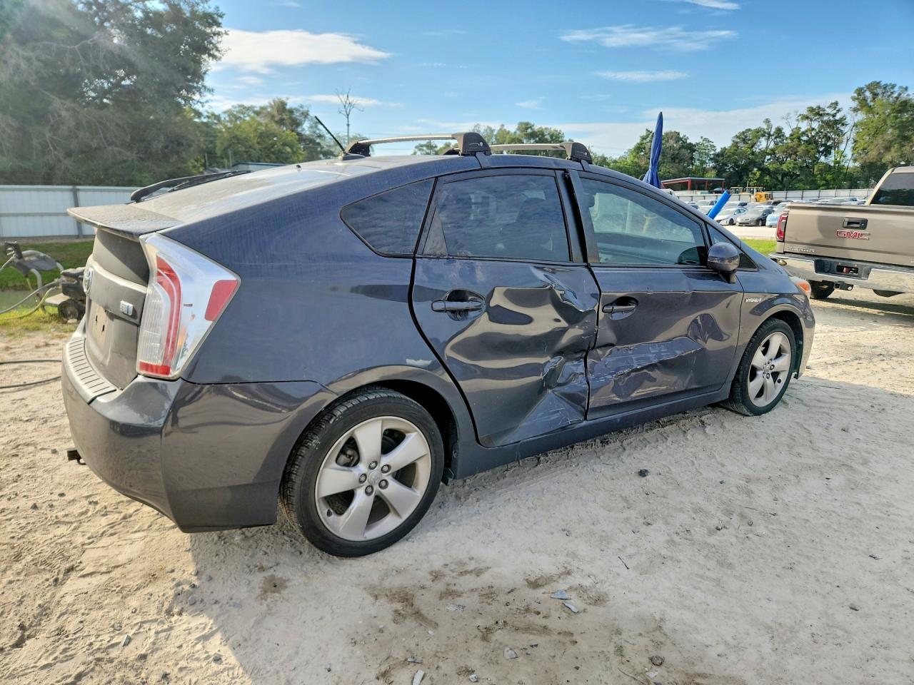 2015 TOYOTA PRIUS