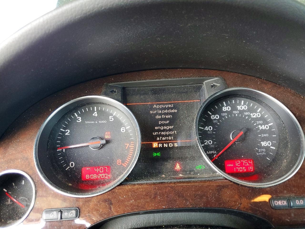 2004 AUDI A8