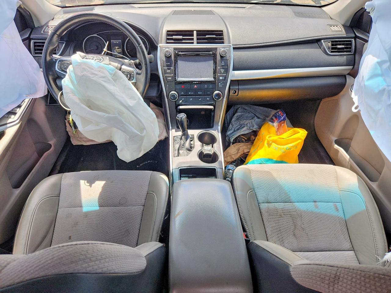 2016 TOYOTA CAMRY