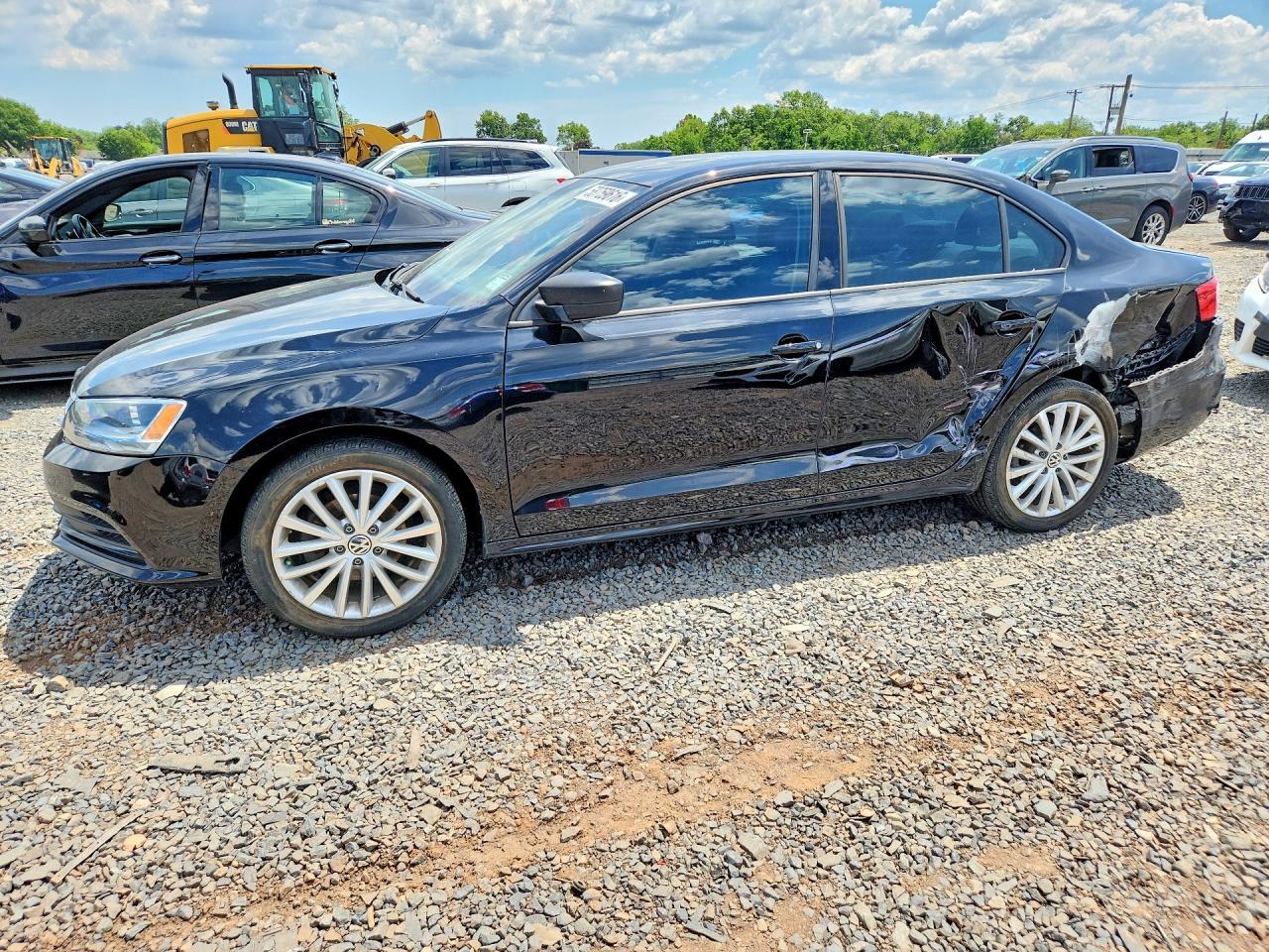 2015 VOLKSWAGEN JETTA