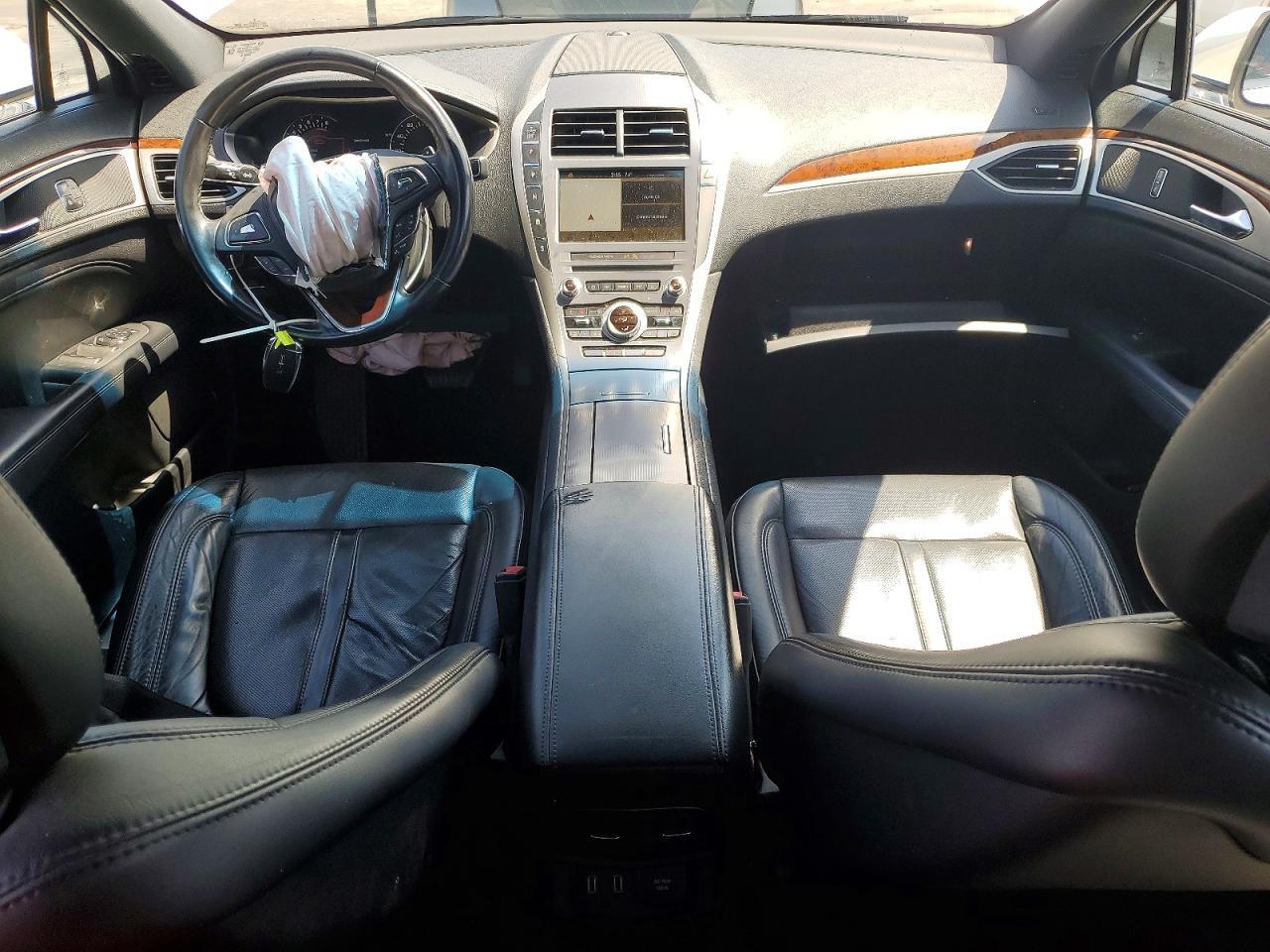 2017 LINCOLN MKZ
