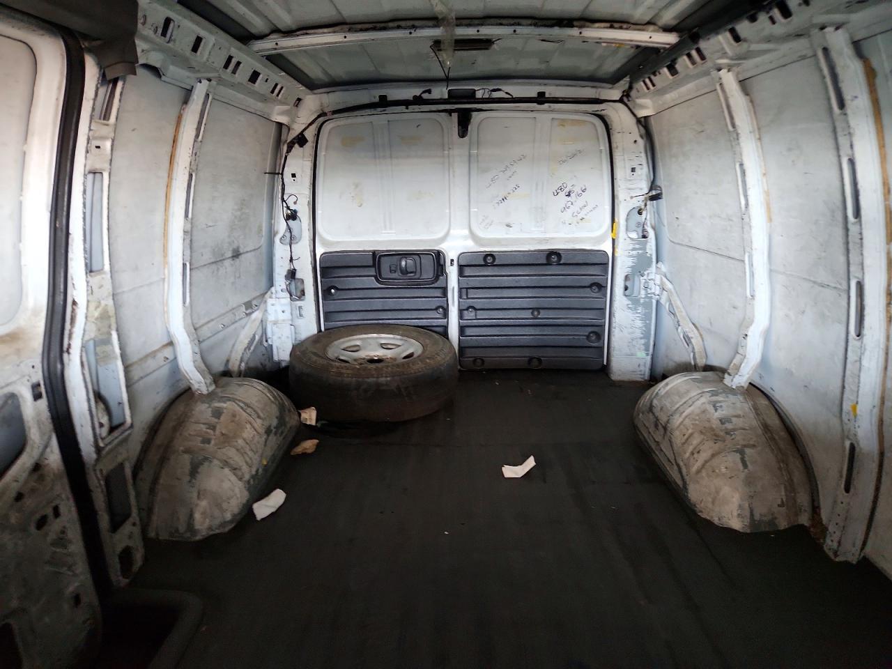 2005 CHEVROLET Express 1500