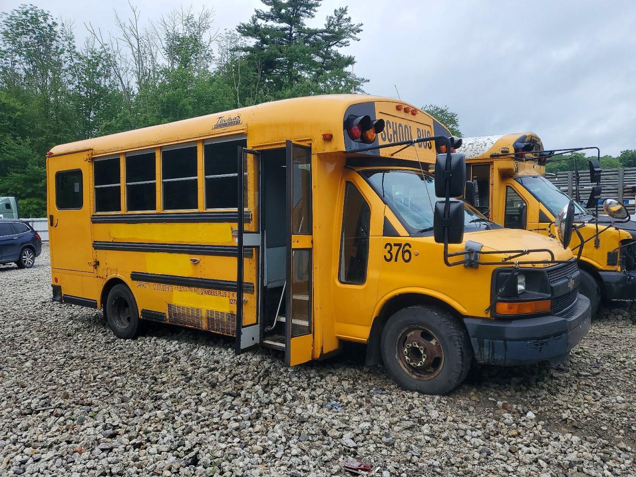 2011 CHEVROLET EXPRESS 2500