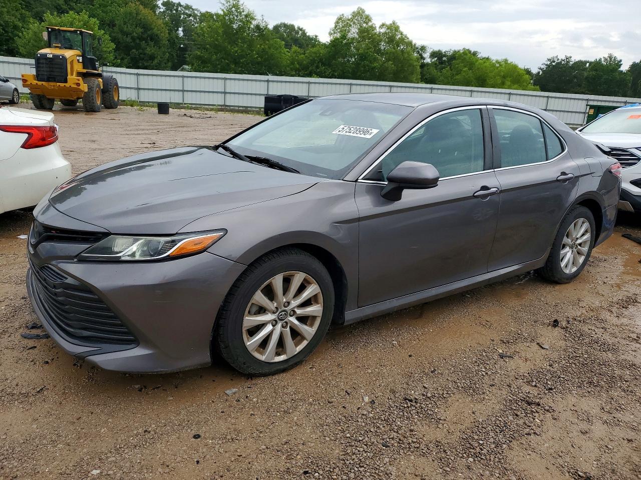2018 TOYOTA CAMRY