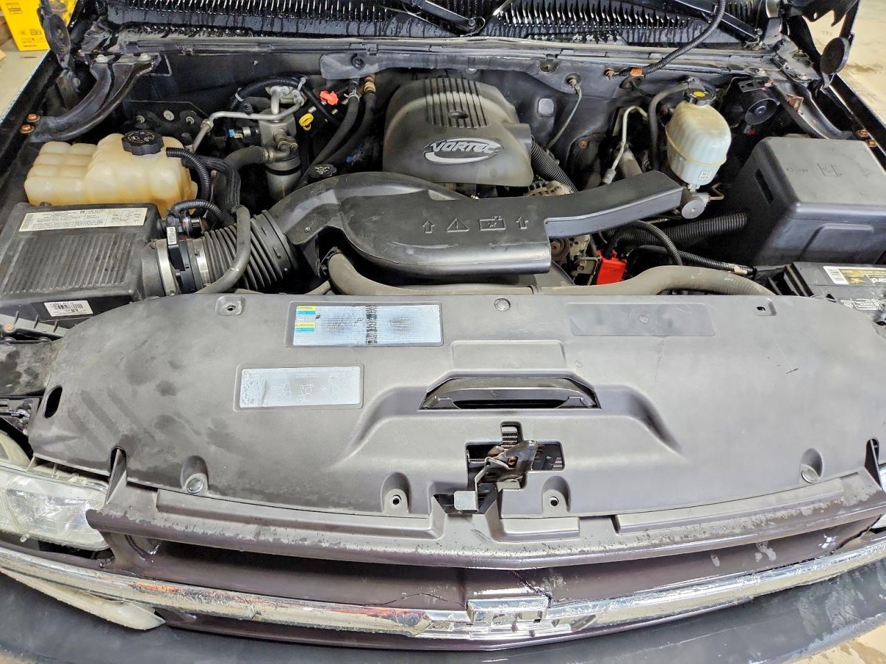 2004 CHEVROLET Suburban