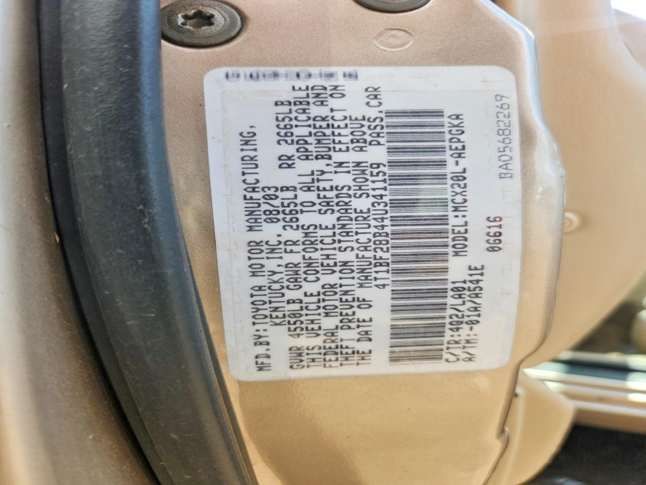 2004 TOYOTA Avalon