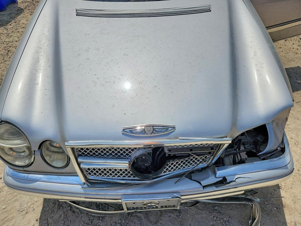 1999 MERCEDES-BENZ E-Class