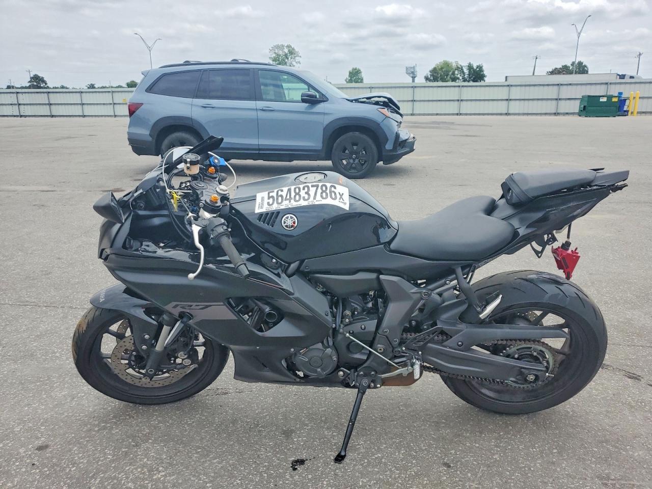 2025 YAMAHA YZFR7