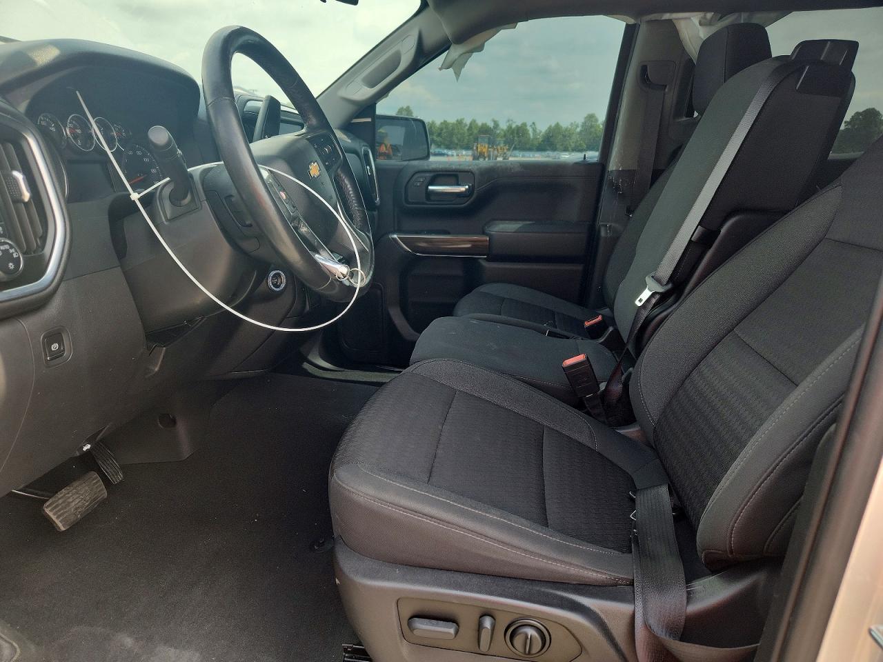 2022 CHEVROLET Silverado