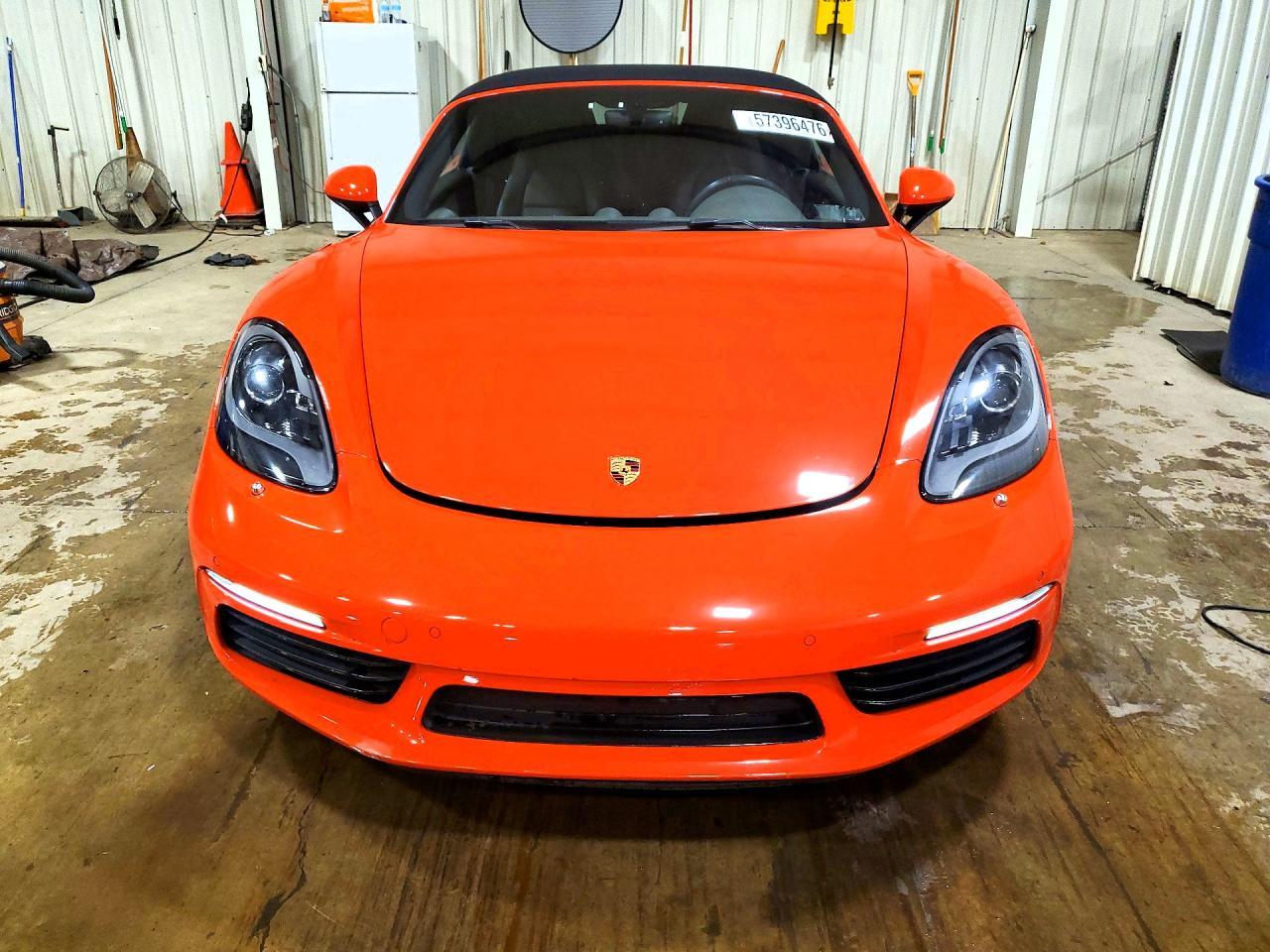 2017 PORSCHE Boxster