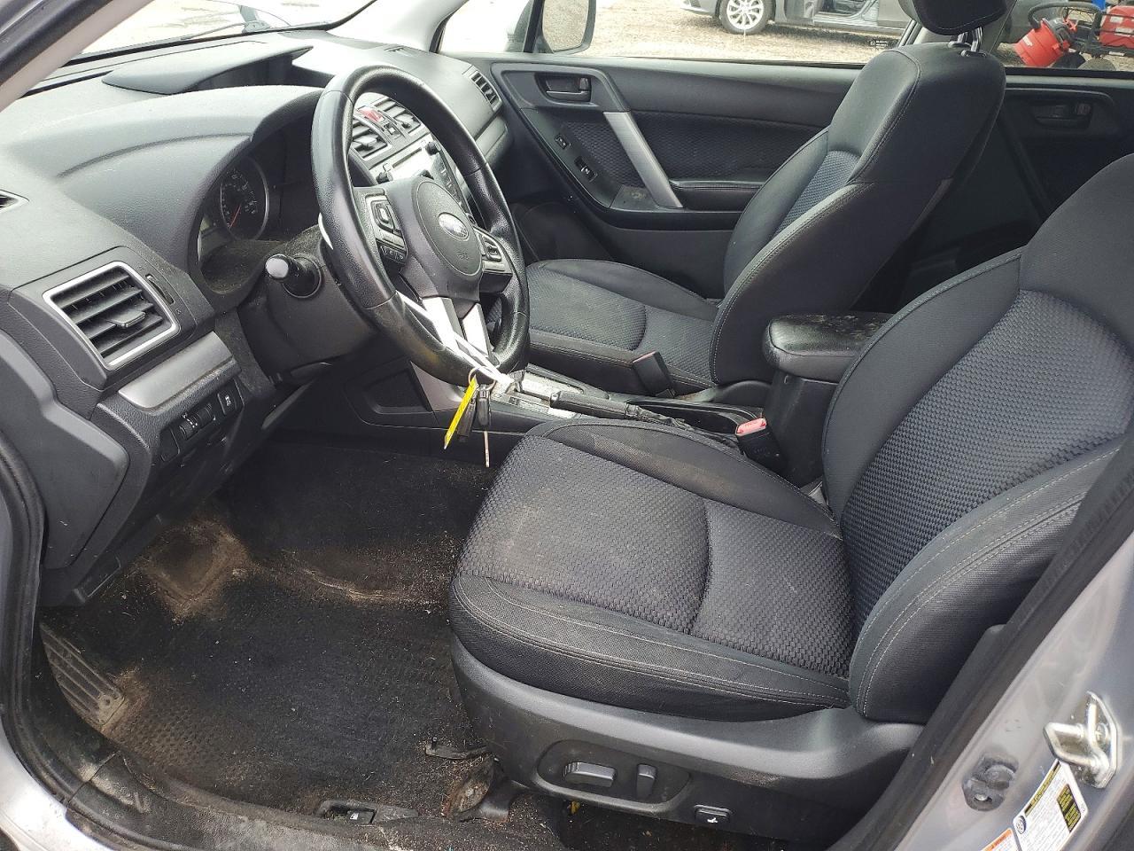 2017 SUBARU FORESTER