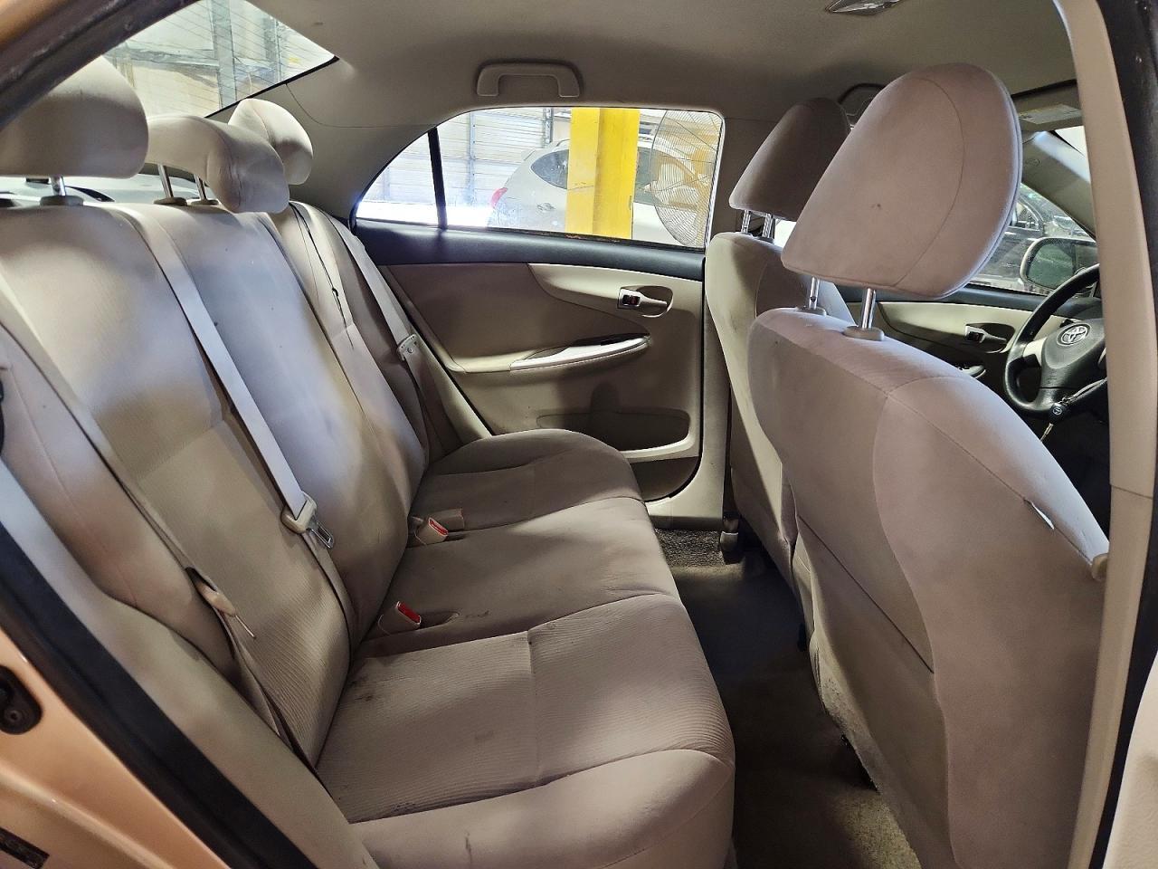 2011 TOYOTA COROLLA