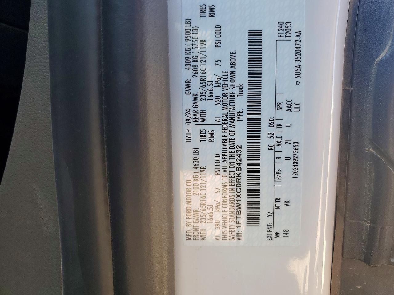 2024 FORD Transit
