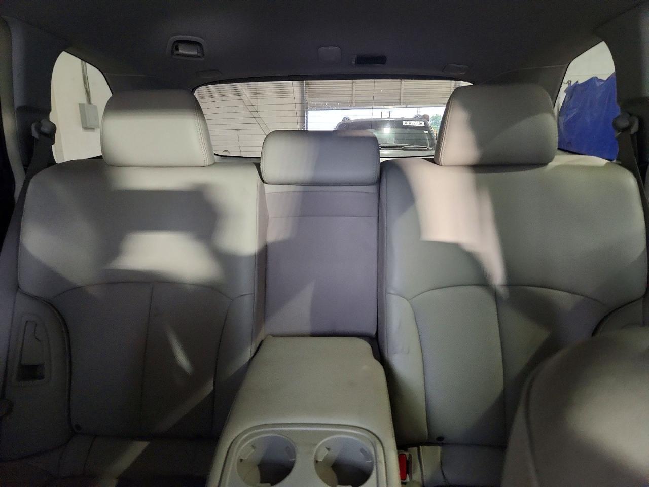 2013 SUBARU Outback