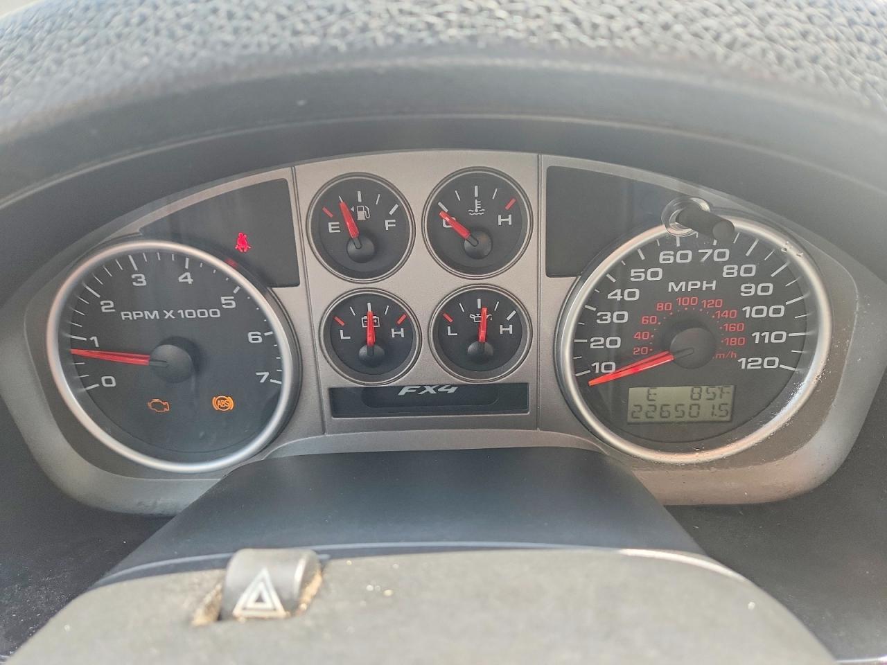 2005 FORD F-150 Lightning