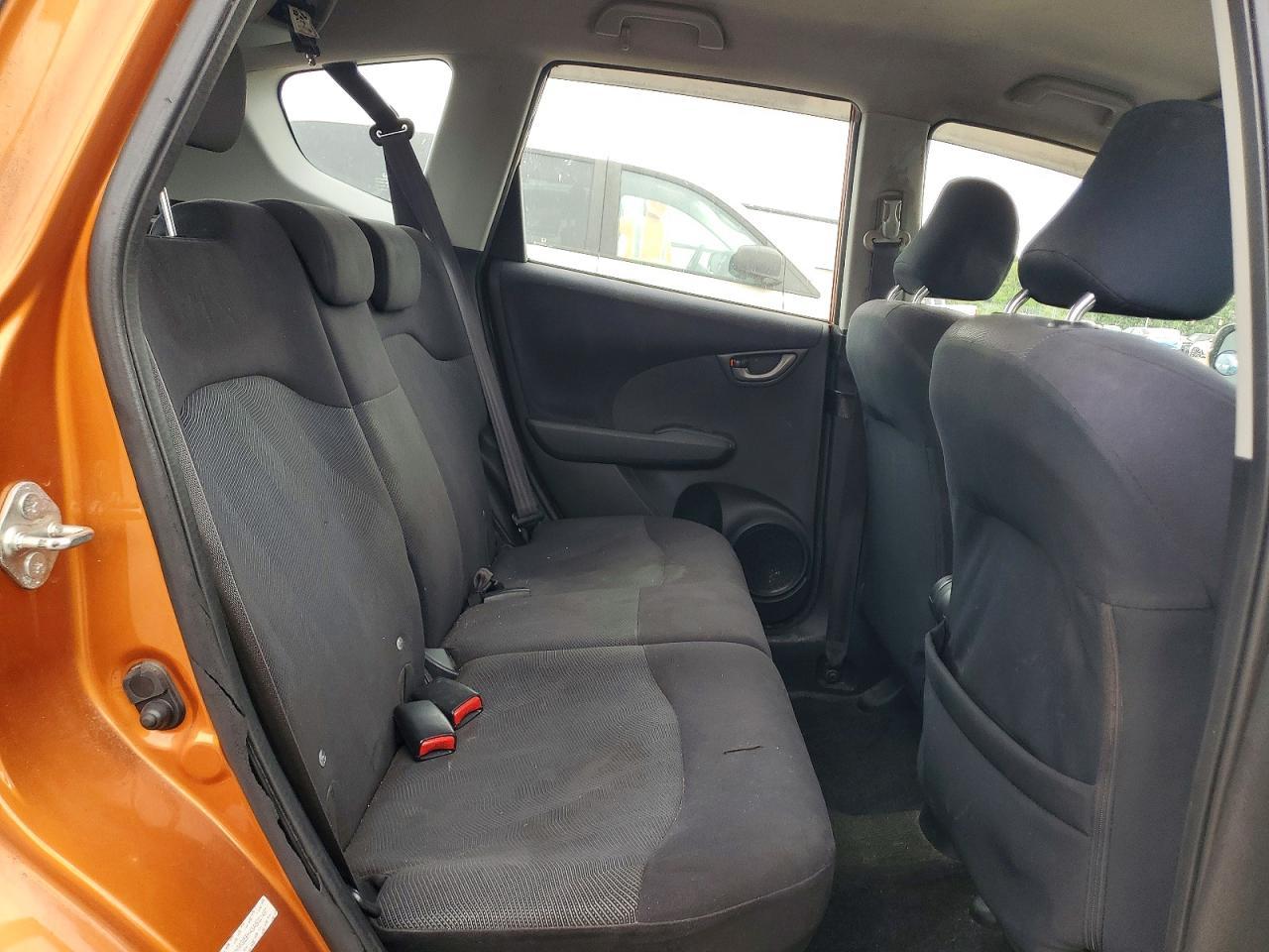 2010 HONDA FIT
