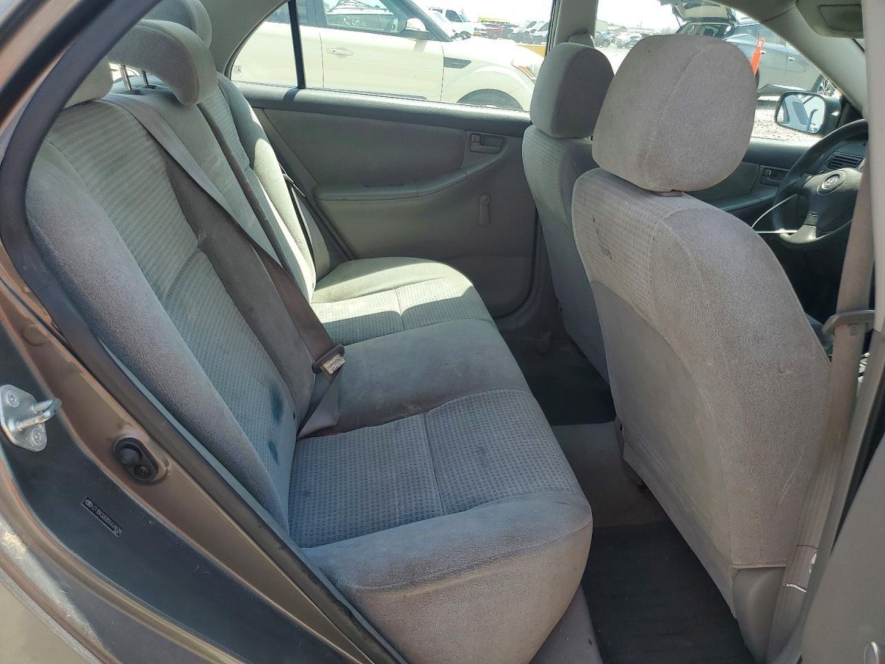 2005 TOYOTA COROLLA