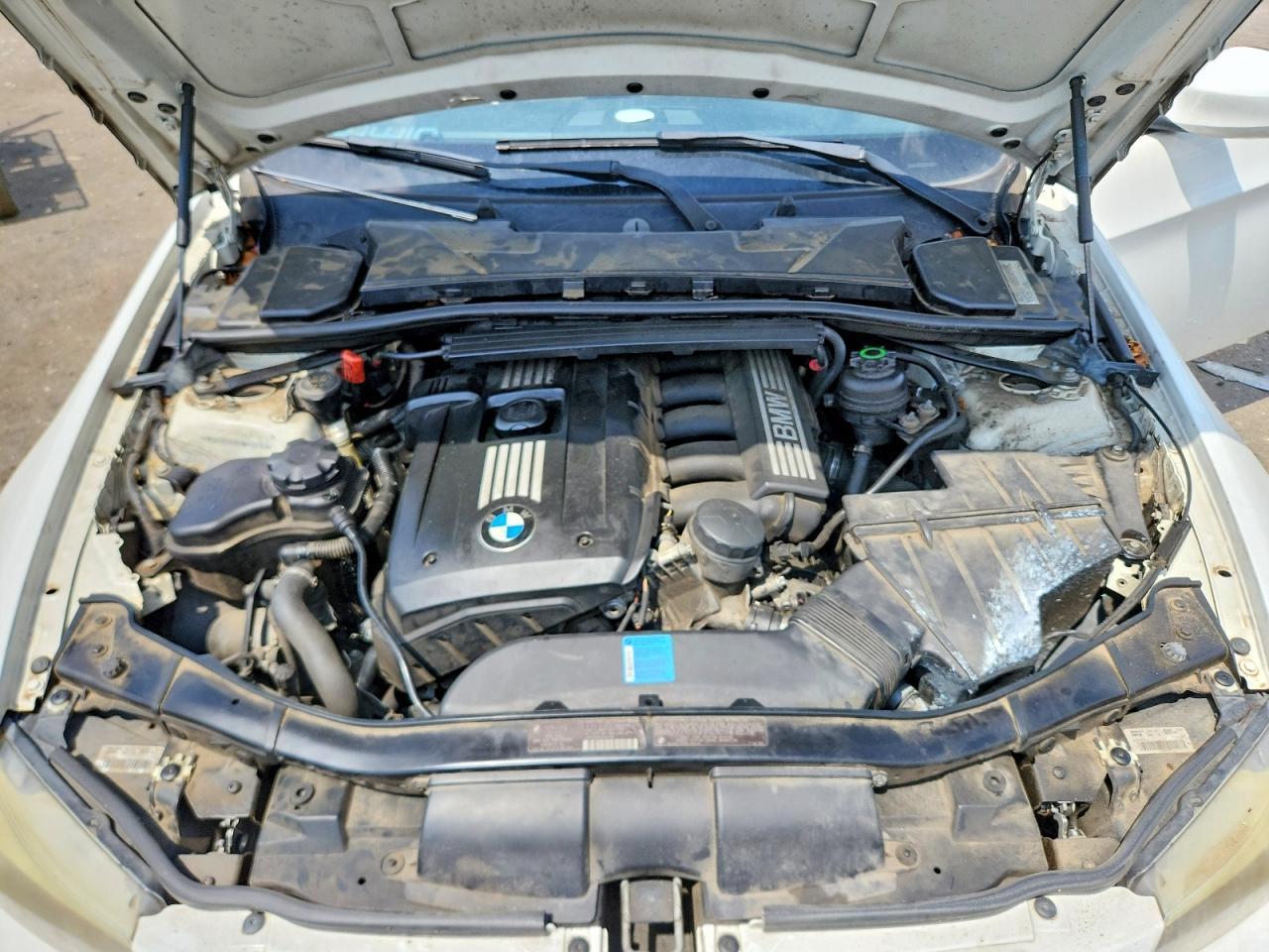 2011 BMW 3 SERIES