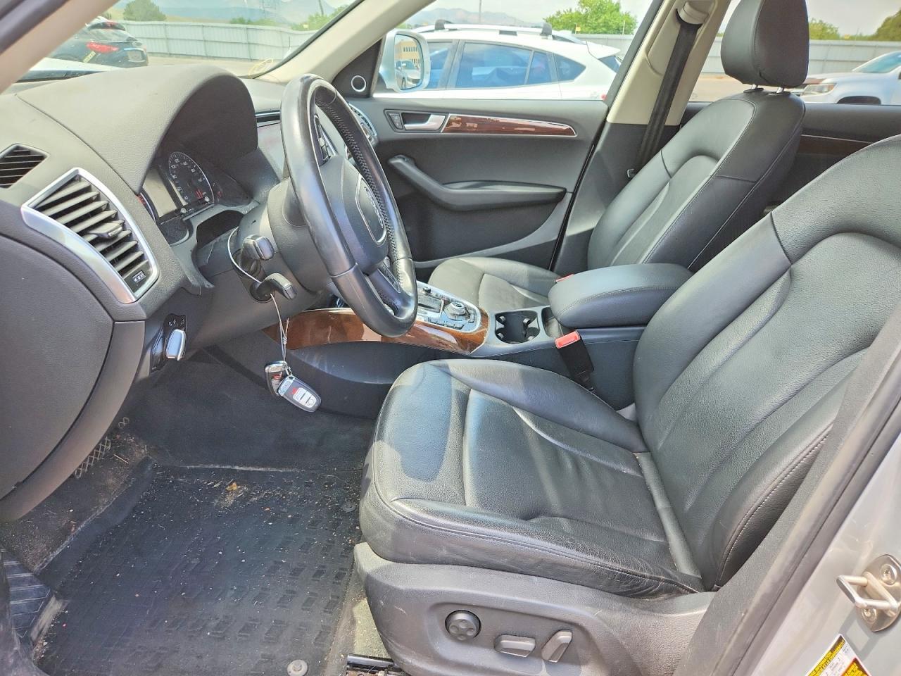 2012 AUDI Q5
