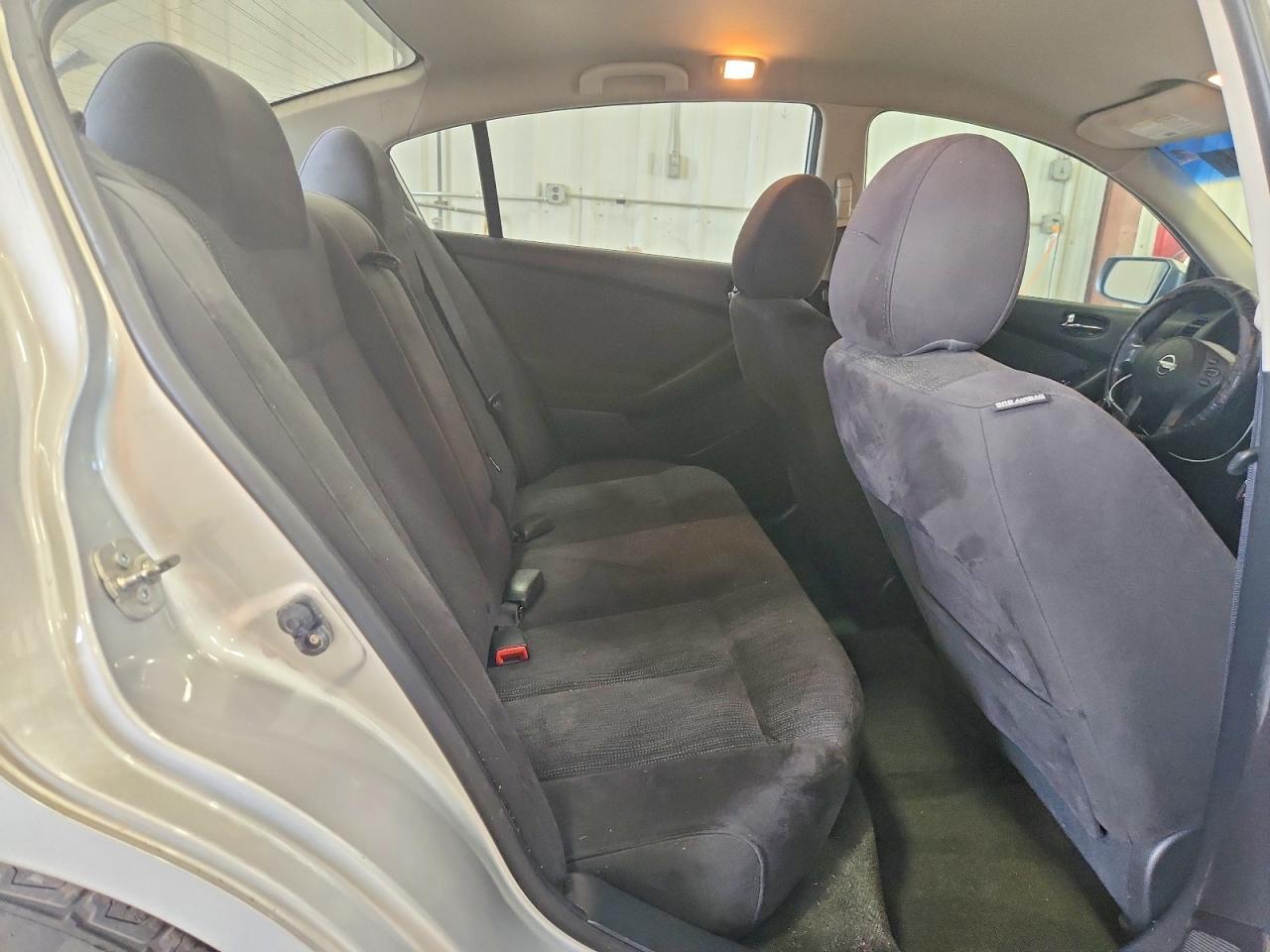 2012 NISSAN ALTIMA