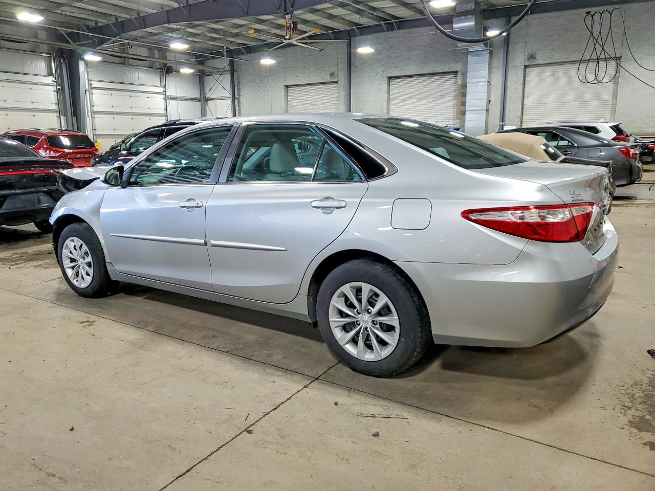 2017 TOYOTA CAMRY