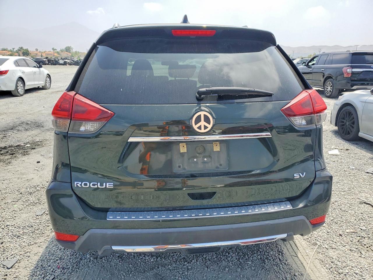 2018 NISSAN ROGUE