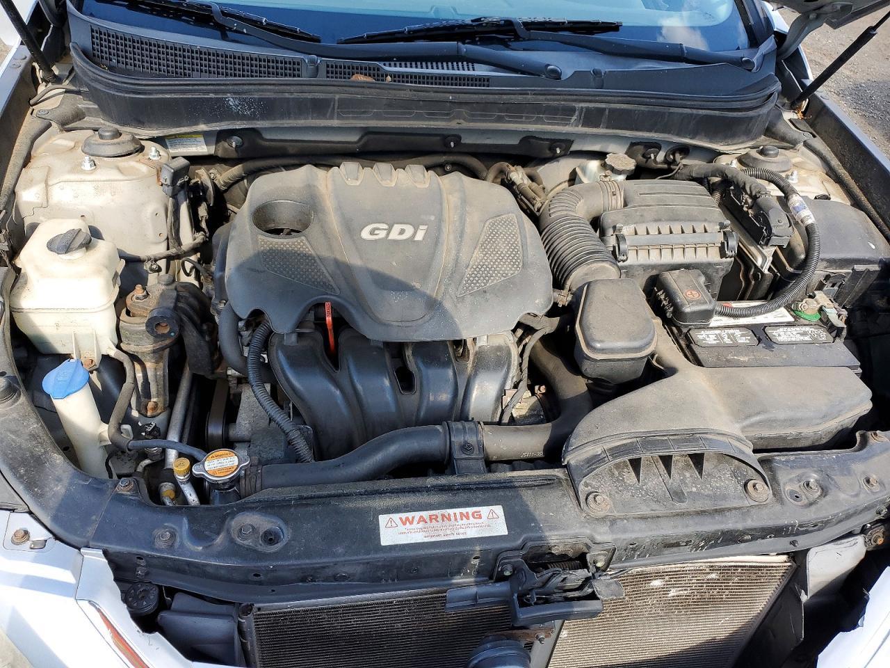 2011 HYUNDAI SONATA