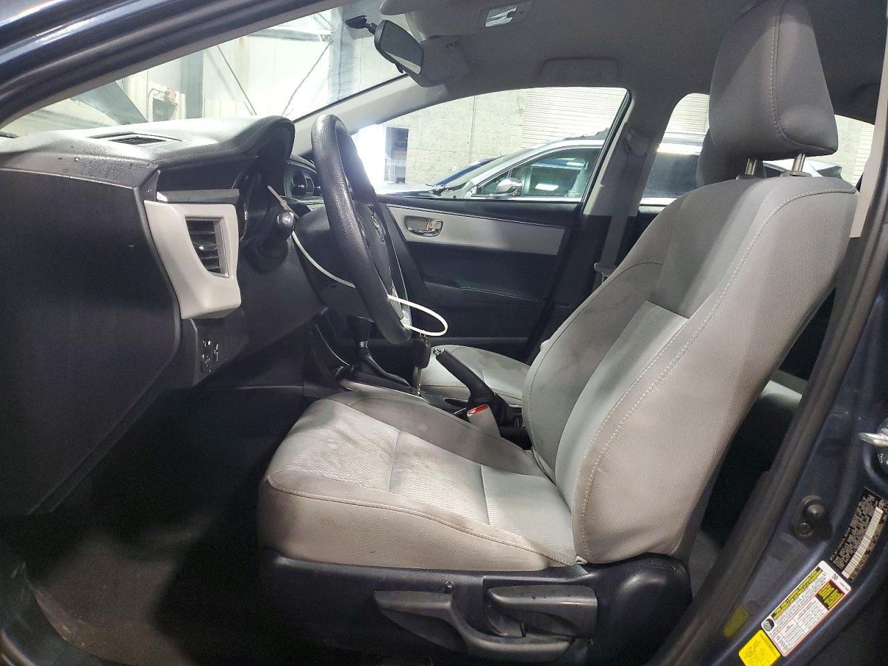 2016 TOYOTA COROLLA