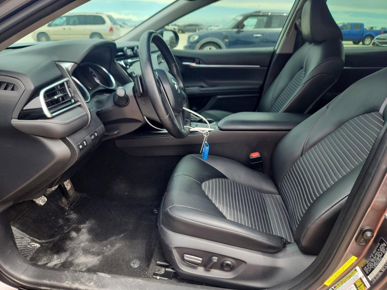 2018 TOYOTA CAMRY