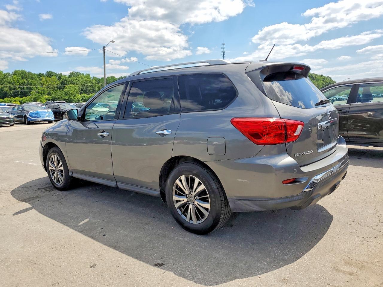 2018 NISSAN PATHFINDER