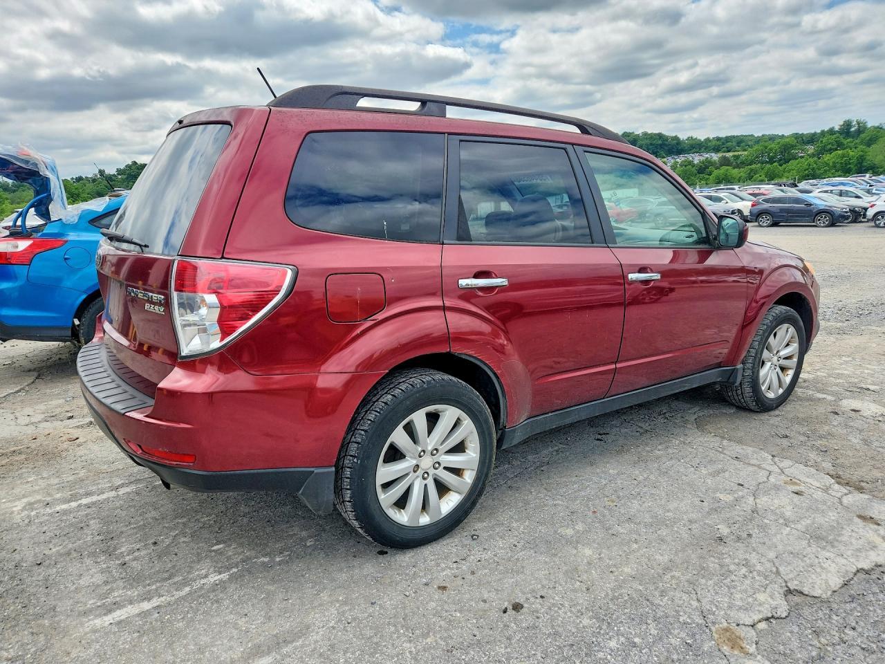 2011 SUBARU FORESTER