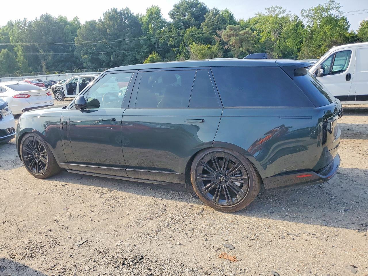 2025 LAND ROVER RANGE ROVER