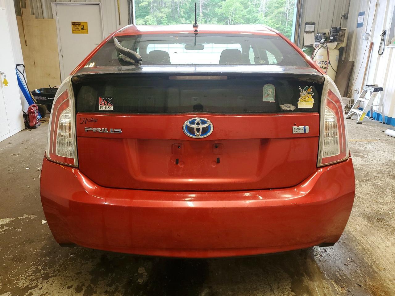 2013 TOYOTA PRIUS