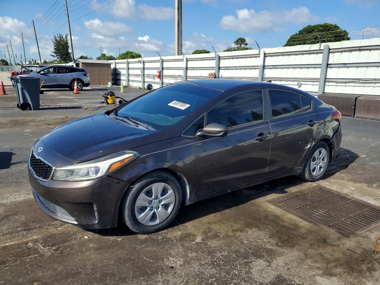 2018 KIA FORTE