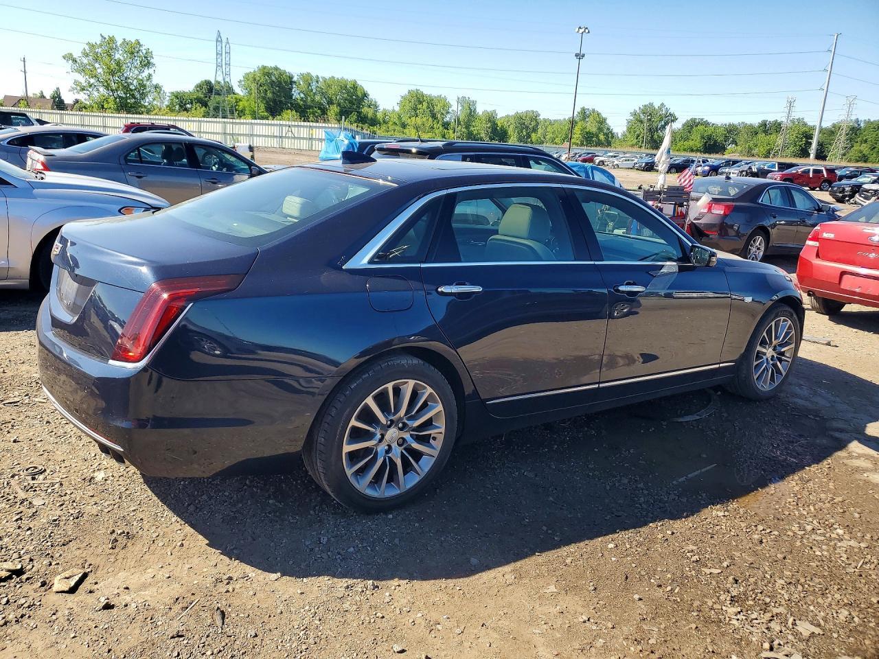 2018 CADILLAC CT6