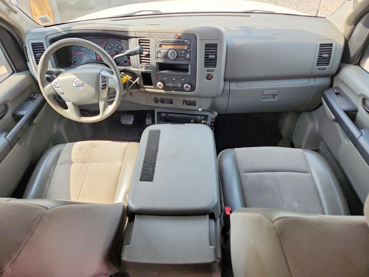 2016 NISSAN NV 2500