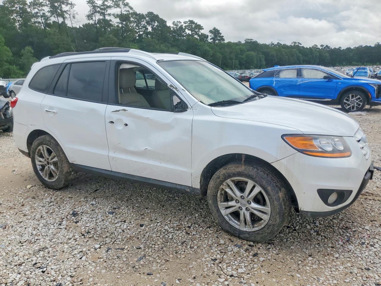2011 HYUNDAI SANTA FE