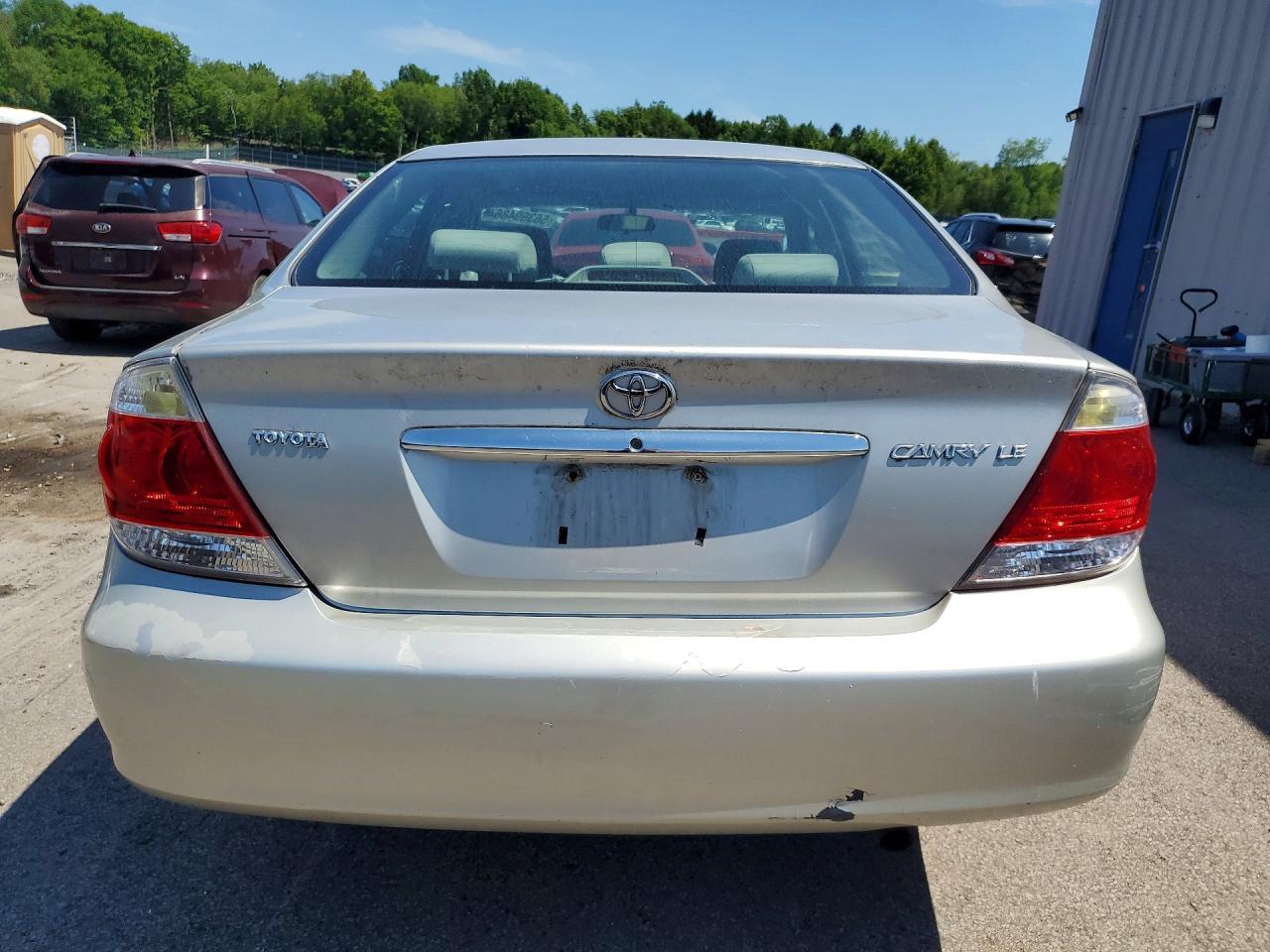 2005 TOYOTA CAMRY
