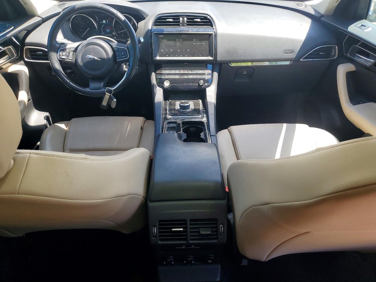 2020 JAGUAR F-Pace