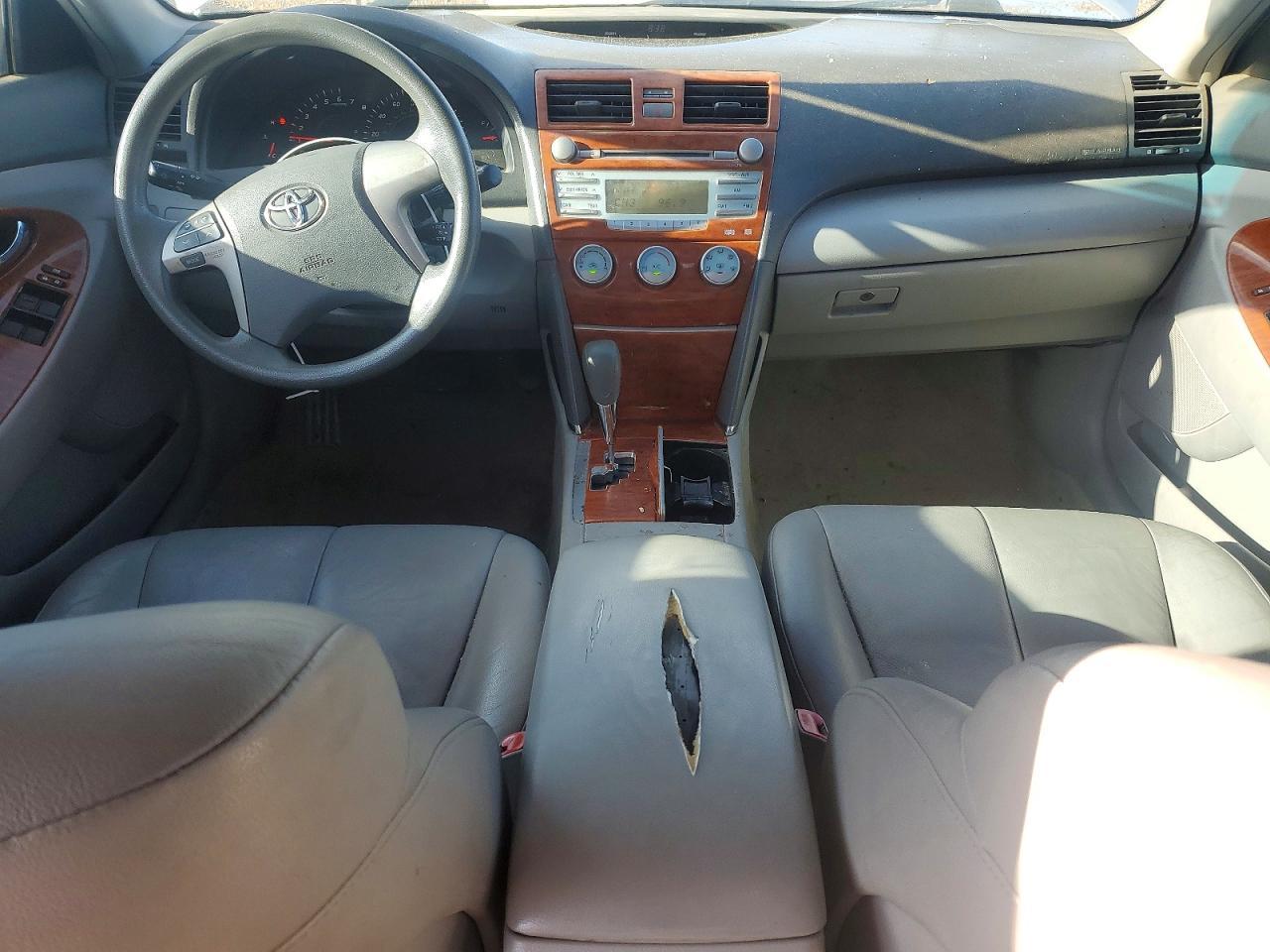 2009 TOYOTA CAMRY