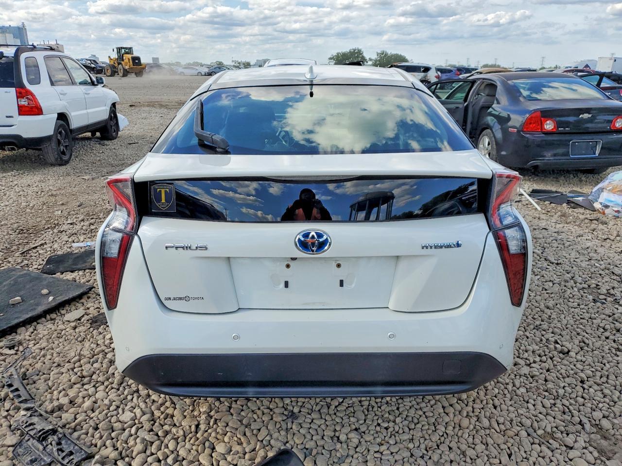 2017 TOYOTA PRIUS