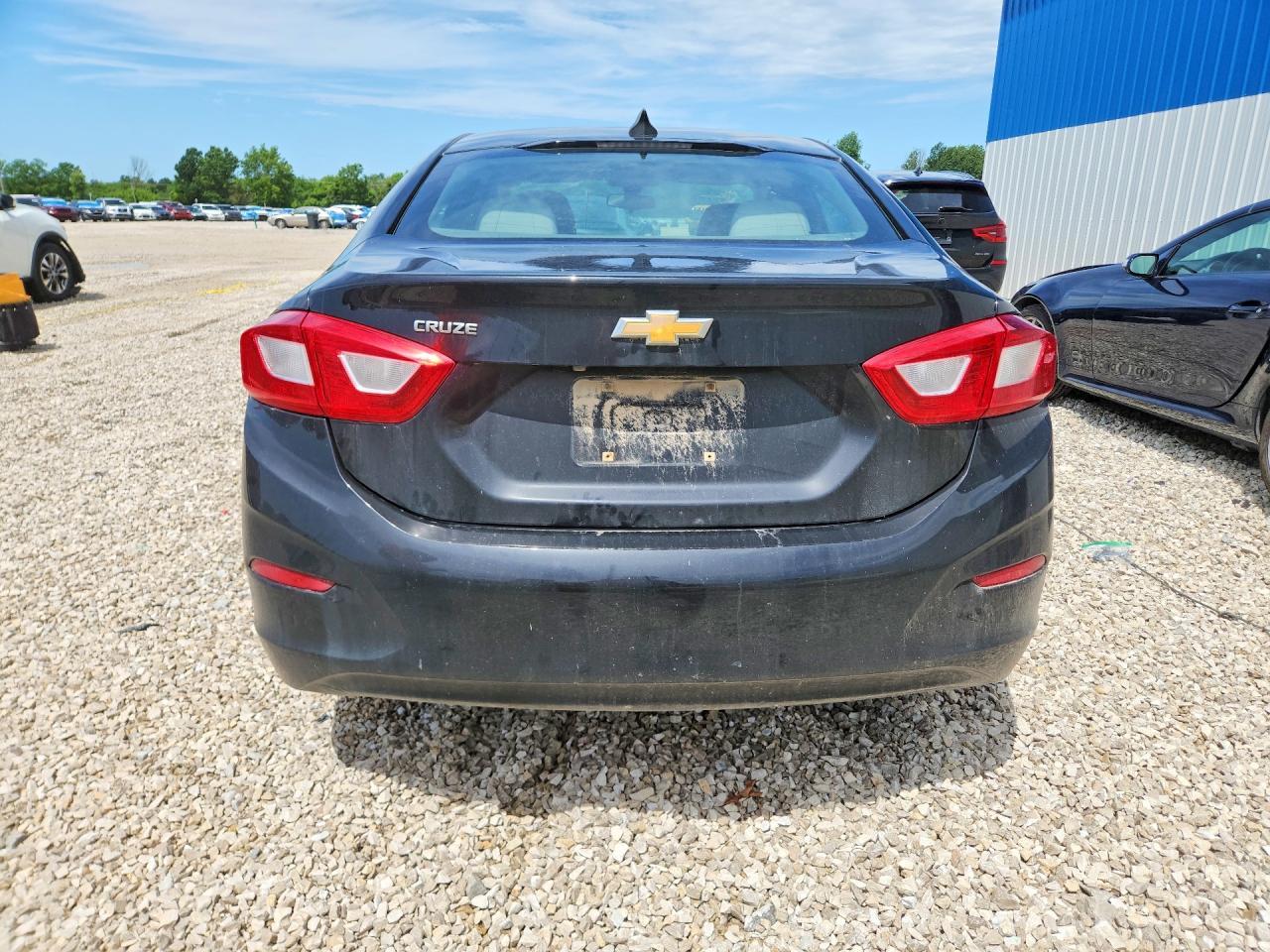 2016 CHEVROLET CRUZE