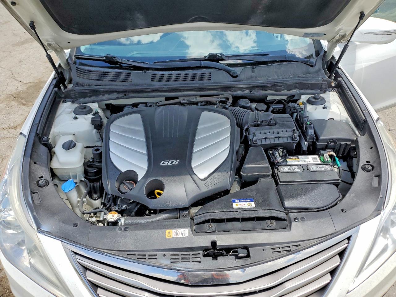 2017 HYUNDAI Azera